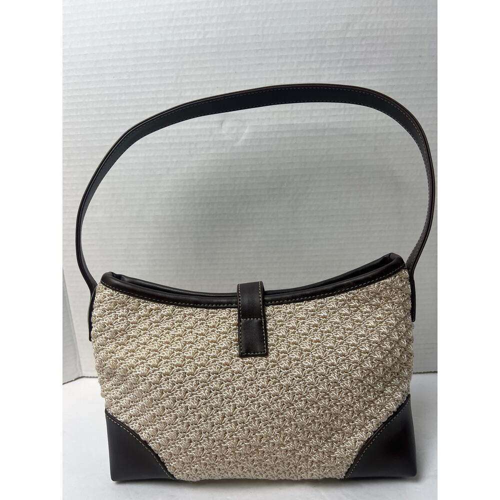 Exquisite Sak Crochet and Leather Handbag: Impeccable Condition - Picture 10 of 11